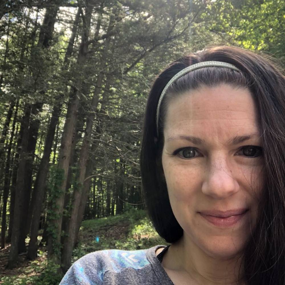 Meet your Posher, Julia